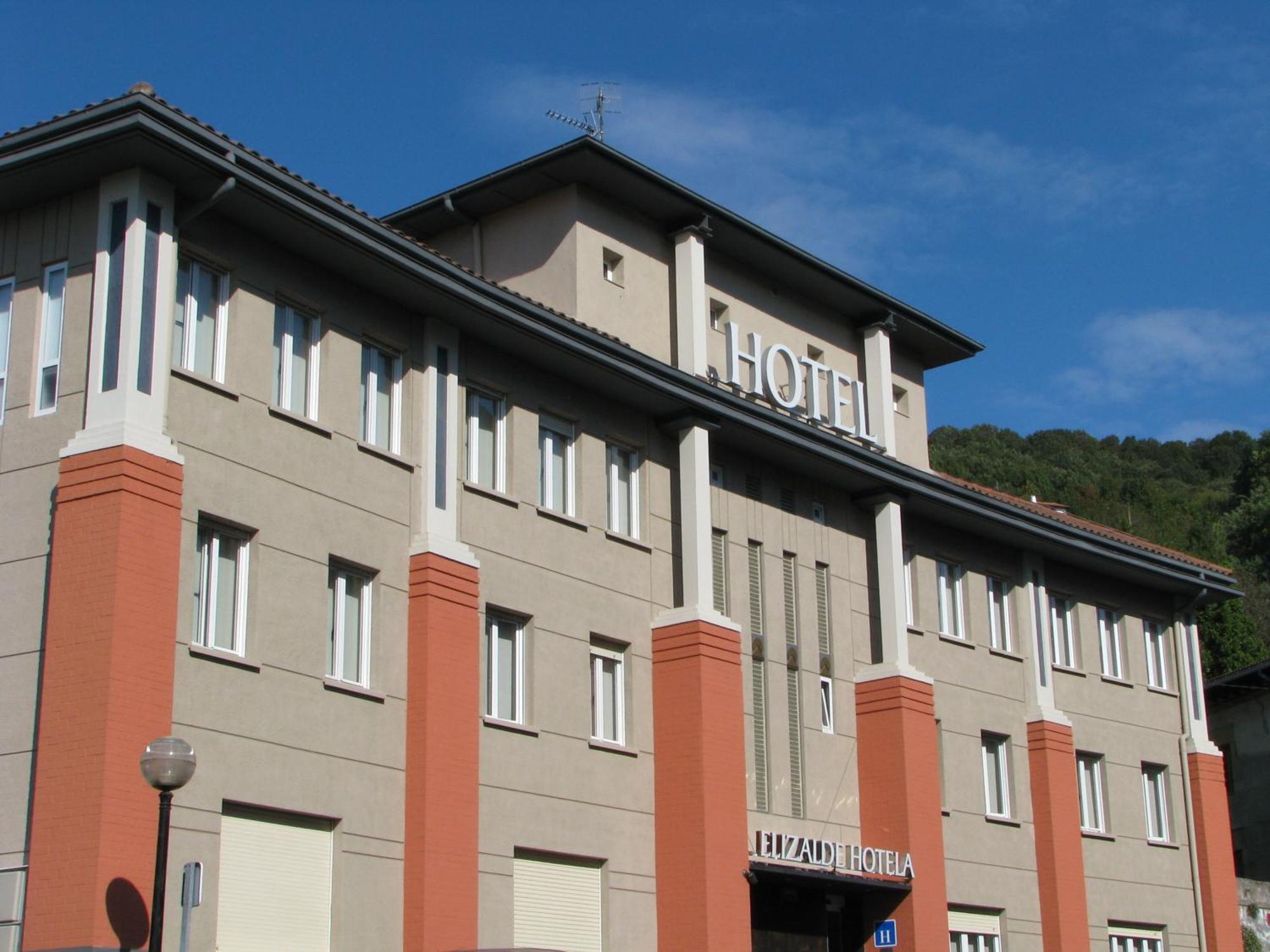 Hotel Elizalde Oiartzun Ngoại thất bức ảnh